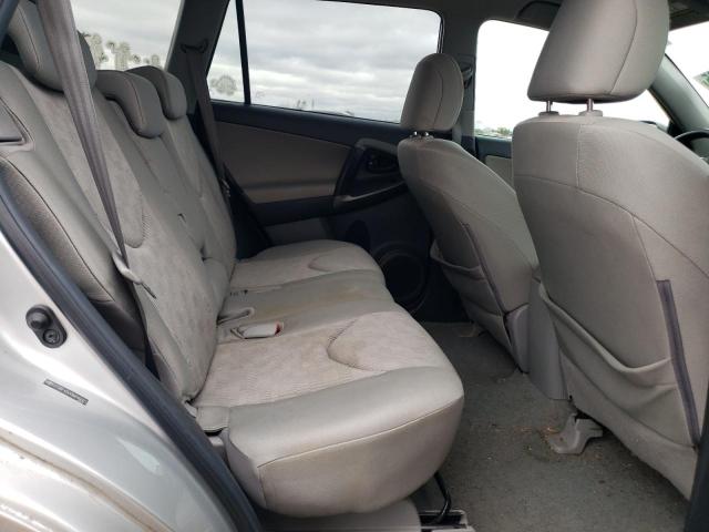 2T3BF4DVXBW090065 - 2011 TOYOTA RAV4 SILVER photo 10