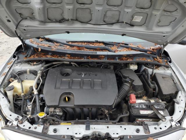 2T1BU4EE8CC902270 - 2012 TOYOTA COROLLA BASE فضي صورة 11