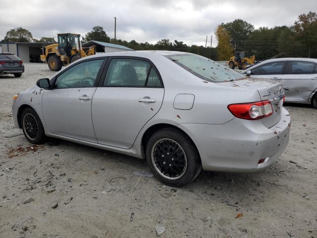 2T1BU4EE8CC902270 - 2012 TOYOTA COROLLA BASE فضي صورة 2