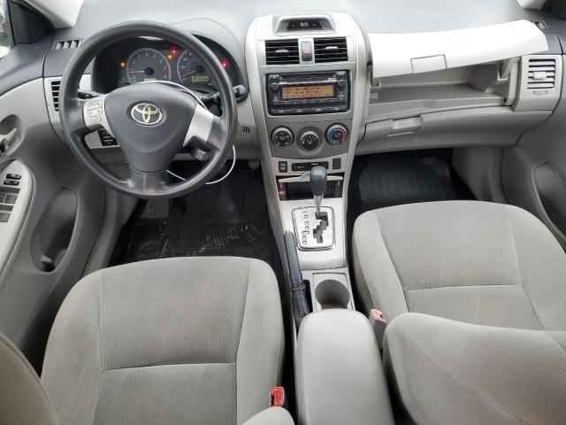 2T1BU4EE8CC902270 - 2012 TOYOTA COROLLA BASE فضي صورة 8
