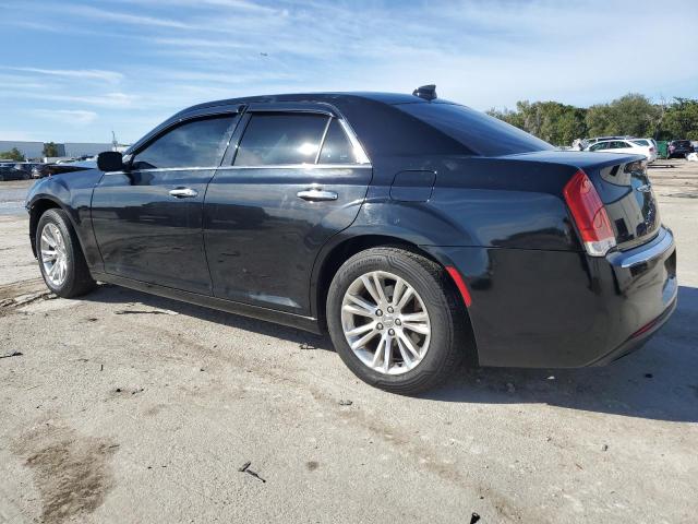 2C3CCAEG2GH348571 - 2016 CHRYSLER 300C BLACK photo 2