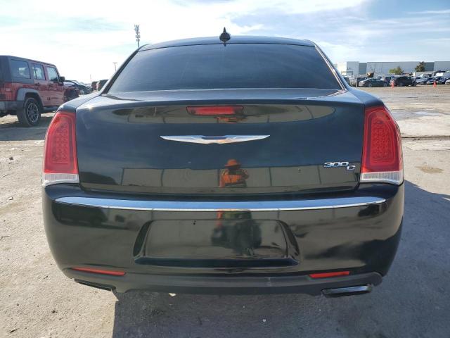 2C3CCAEG2GH348571 - 2016 CHRYSLER 300C BLACK photo 6