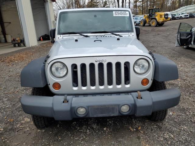 1J4AA2D12AL112258 - 2010 JEEP WRANGLER SPORT Күміс фото 5