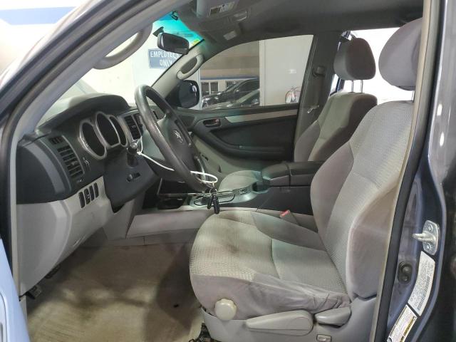 JTEBU14R848021077 - 2004 TOYOTA 4RUNNER SR5 灰色 照片 7