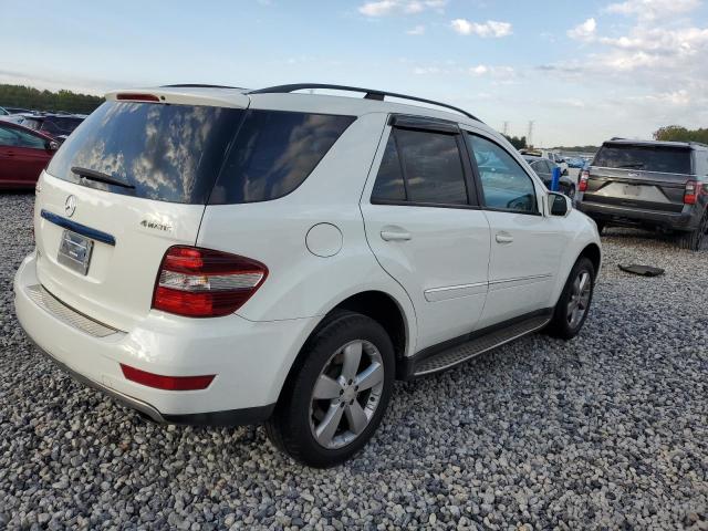 4JGBB86E49A473603 - 2009 MERCEDES-BENZ ML 350 WHITE photo 3