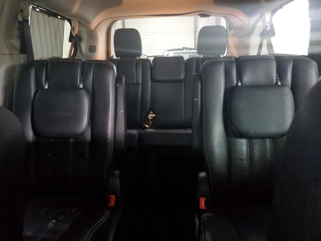 2C4RC1CG4DR796695 - 2013 CHRYSLER TOWN & COU TOURING L SILVER photo 10