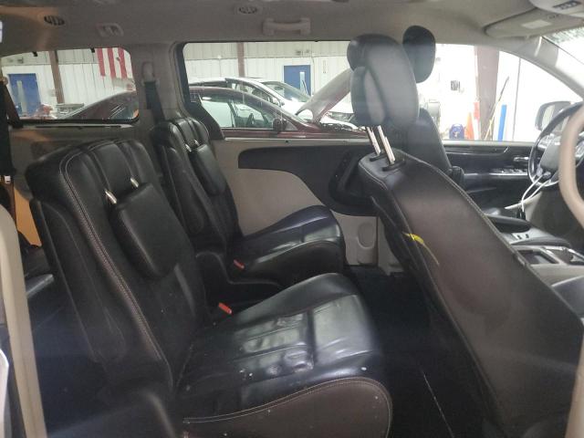 2C4RC1CG4DR796695 - 2013 CHRYSLER TOWN & COU TOURING L SILVER photo 11