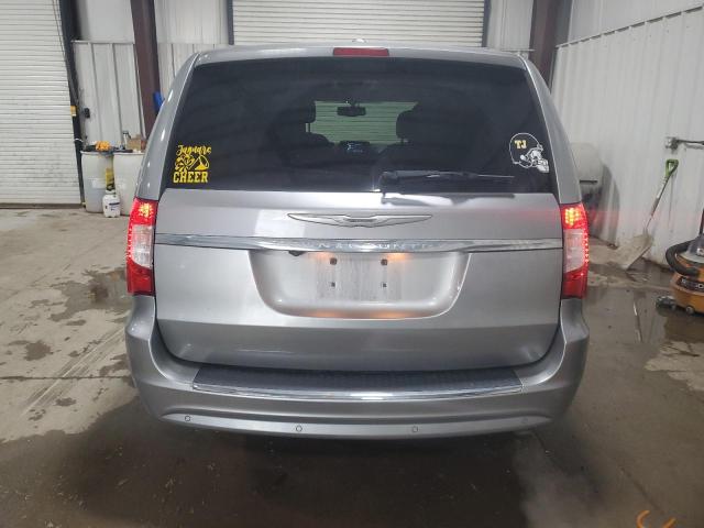 2C4RC1CG4DR796695 - 2013 CHRYSLER TOWN & COU TOURING L SILVER photo 6