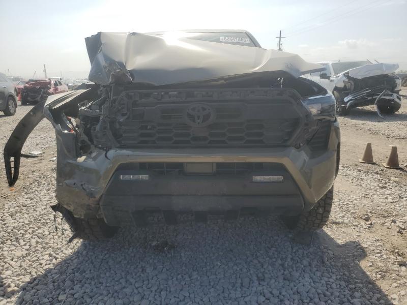 3TMLB5JN6RM033481 - 2024 TOYOTA TACOMA DOUBLE CAB Yaşıl foto 5