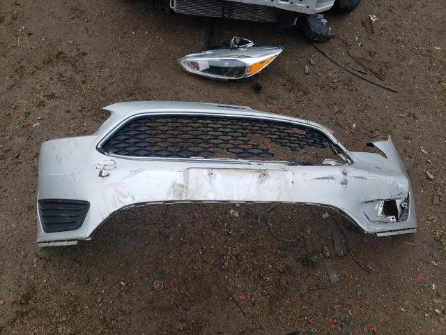 1FADP3K2XJL300549 - 2018 FORD FOCUS SE SILVER photo 12