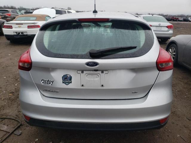 1FADP3K2XJL300549 - 2018 FORD FOCUS SE SILVER photo 6