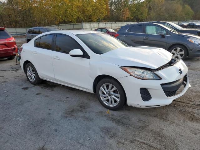 JM1BL1TG1D1759111 - 2013 MAZDA 3 I Blanc photo 4