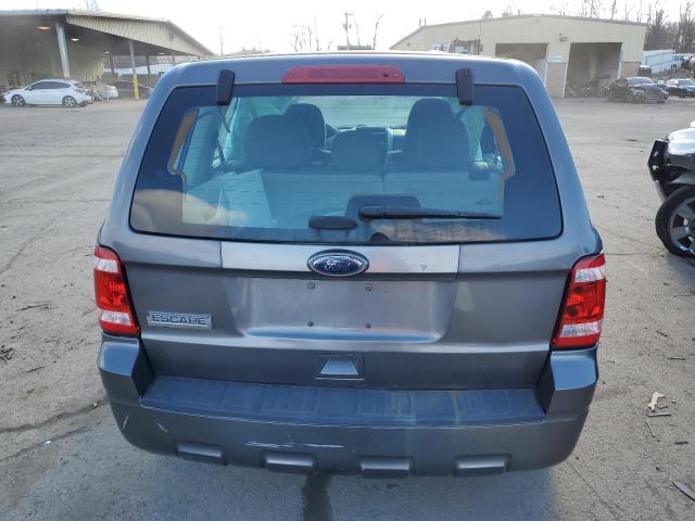 1FMCU9C76CKA02421 - 2012 FORD ESCAPE XLS GRAY photo 6