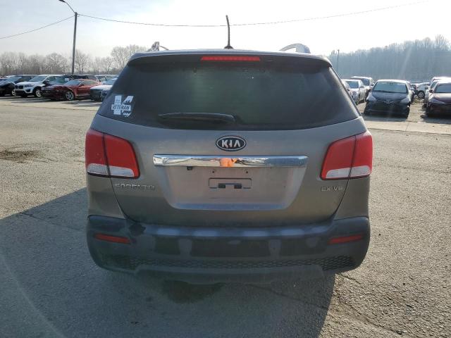 5XYKUDA25CG187741 - 2012 KIA SORENTO EX GRAY photo 6