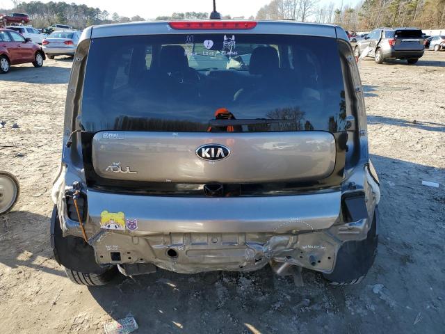 KNDJP3A58K7689601 - 2019 KIA SOUL + GRAY photo 6