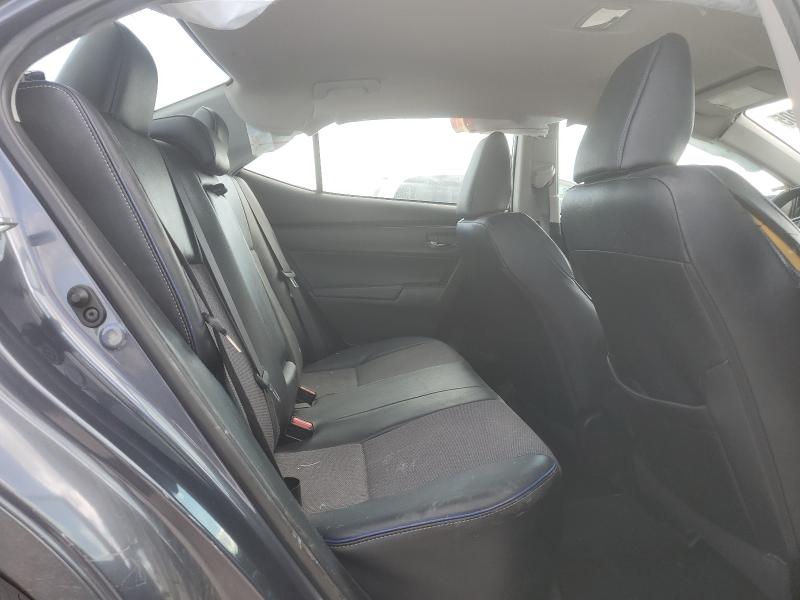 5YFBURHE7HP715991 - 2017 TOYOTA COROLLA L GRAY photo 10