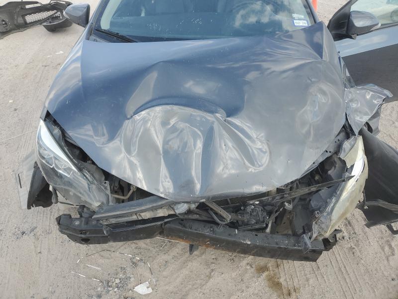 5YFBURHE7HP715991 - 2017 TOYOTA COROLLA L GRAY photo 11