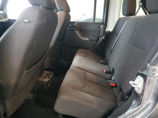 1C4HJWDG0GL308451 - 2016 JEEP WRANGLER U SPORT Czarny zdjęcie 10