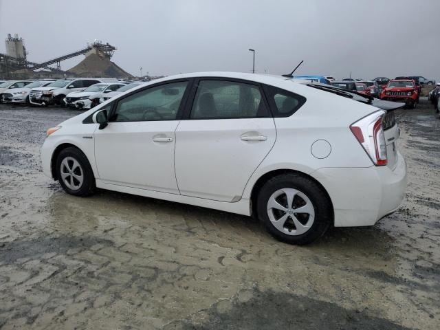 JTDKN3DU3D5606586 - 2013 TOYOTA PRIUS WHITE photo 2