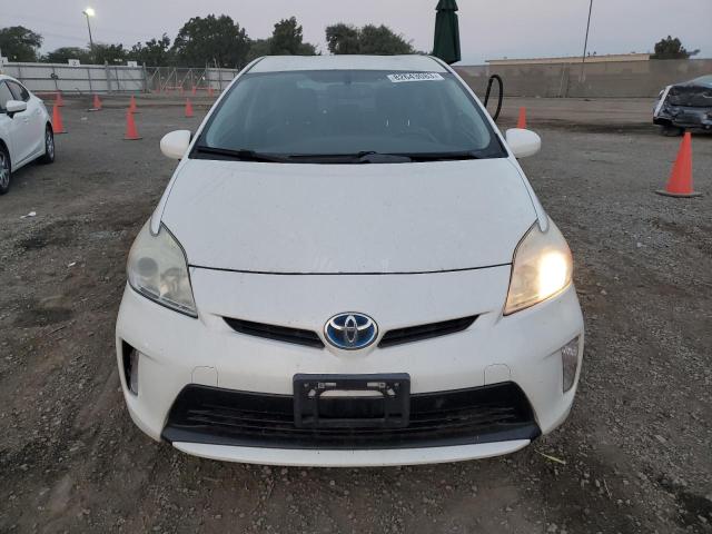 JTDKN3DU3D5606586 - 2013 TOYOTA PRIUS WHITE photo 5