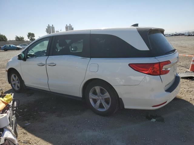 5FNRL6H71JB106382 - 2018 HONDA ODYSSEY EXL WHITE photo 2