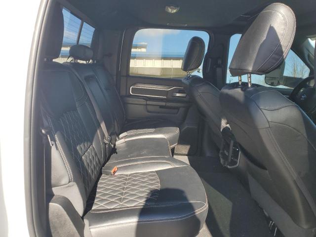 3C6UR5DL8NG223762 - 2022 RAM 2500 BIG HORN/LONE STAR WHITE photo 10