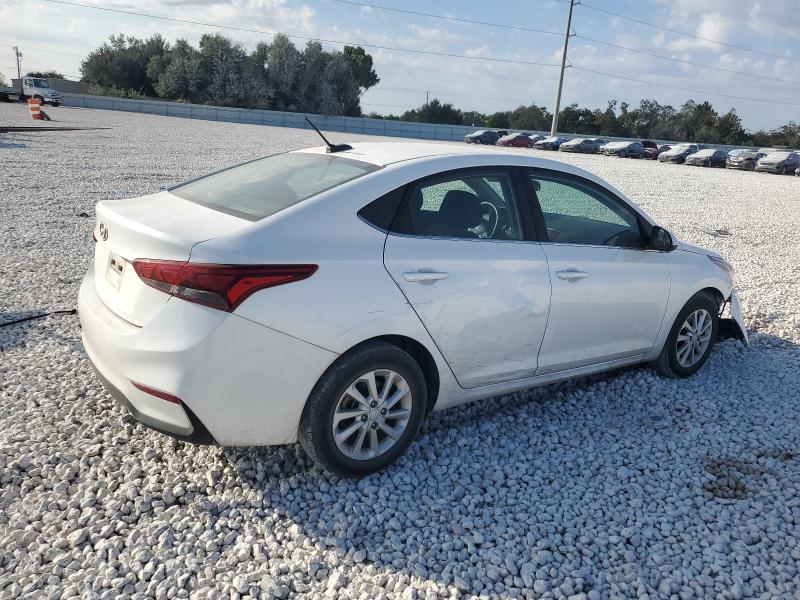 3KPC24A60ME134800 - 2021 HYUNDAI ACCENT SE WHITE photo 3
