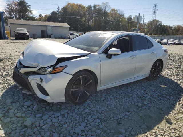 2018 TOYOTA CAMRY XSE, 