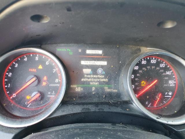 4T1BZ1HK5JU021054 - 2018 TOYOTA CAMRY XSE Beyaz fotoğraf 9