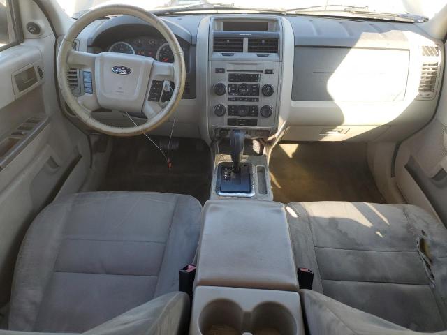 1FMCU0D76BKA50882 - 2011 FORD ESCAPE XLT 灰色 照片 8