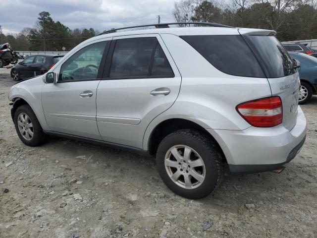 4JGBB86E66A007649 - 2006 MERCEDES-BENZ ML 350 SILVER photo 2