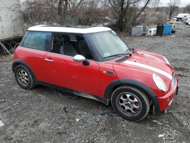 WMWRC33485TJ64856 - 2005 MINI COOPER RED photo 4