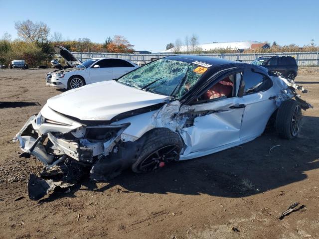 2019 TOYOTA CAMRY XSE, 