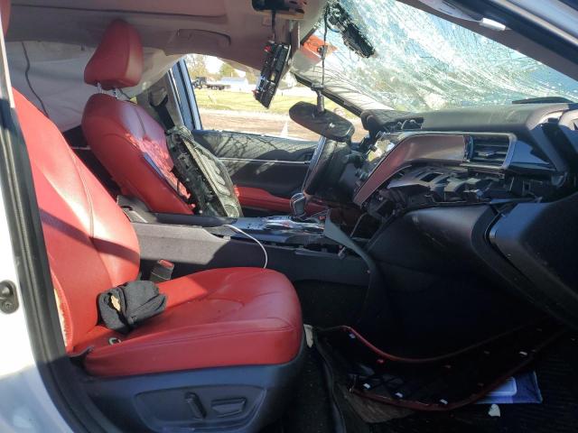 4T1B61HK4KU280516 - 2019 TOYOTA CAMRY XSE WHITE photo 7