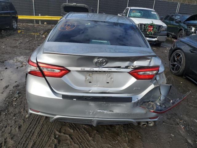 4T1B11HK4JU631129 - 2018 TOYOTA CAMRY L SILVER photo 6