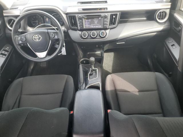 JTMZFREV2JJ196811 - 2018 TOYOTA RAV4 LE Графитовый фото 8