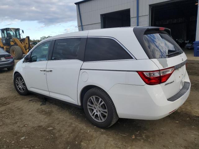 5FNRL5H44DB010783 - 2013 HONDA ODYSSEY EX WHITE photo 2