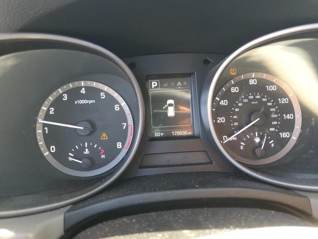 5XYZT3LB8HG419989 - 2017 HYUNDAI SANTA FE S SILVER photo 9