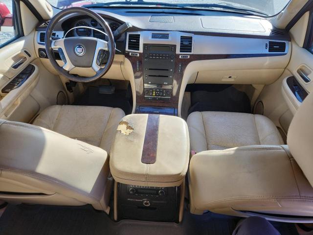 1GYEC63828R199622 - 2008 CADILLAC ESCALADE LUXURY BURGUNDY photo 8