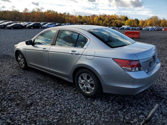 1HGCP26468A032697 - 2008 HONDA ACCORD LXP SILVER photo 2
