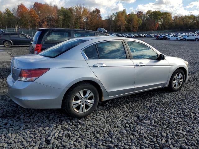 1HGCP26468A032697 - 2008 HONDA ACCORD LXP SILVER photo 3