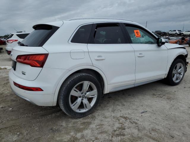 WA1BNAFY7J2097713 - 2018 AUDI Q5 PREMIUM PLUS WHITE photo 3