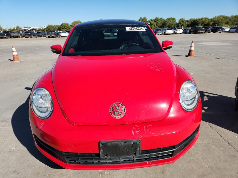 3VWJX7AT7DM606235 - 2013 VOLKSWAGEN BEETLE წითელი ფოტო 5