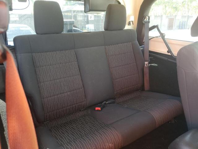 1J4GA5D16BL550388 - 2011 JEEP WRANGLER SAHARA შავი ფოტო 10