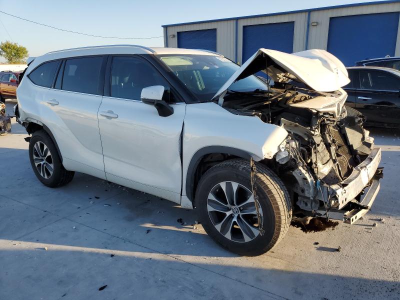 5TDGZRAH6MS518193 - 2021 TOYOTA HIGHLANDER XLE Blanc photo 4