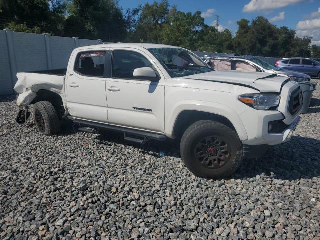 5TFAZ5CN1MX103133 - 2021 TOYOTA TACOMA DOUBLE CAB WHITE photo 4