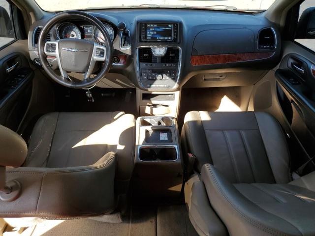 2C4RC1BG1FR574071 - 2015 CHRYSLER TOWN & COU TOURING Rot Foto 8