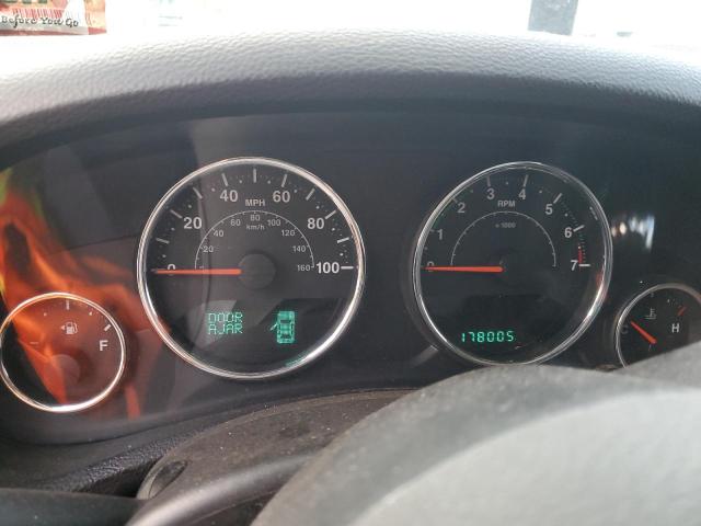 1C4BJWEG1CL269741 - 2012 JEEP WRANGLER U SAHARA 黑色 照片 9