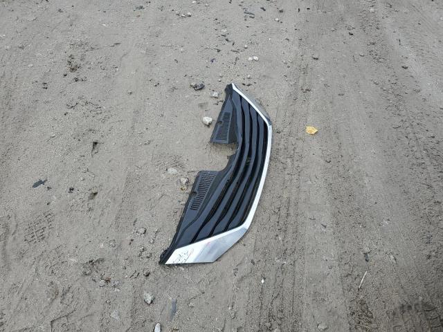 5TDKK3DC9BS047018 - 2011 TOYOTA SIENNA LE ვერცხლისფერი ფოტო 13