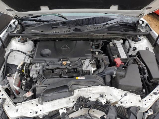 4T1G11AK4LU920773 - 2020 TOYOTA CAMRY SE WHITE photo 11